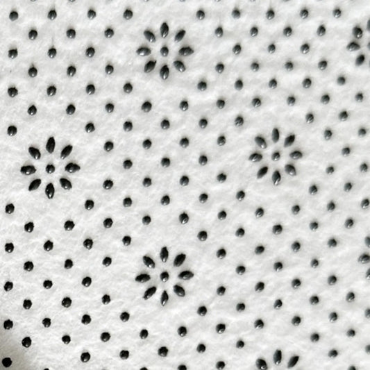 Un tapis de toilettes de Noël flocon de neige peut être acheté individuellement ou assemblé en un ensemble pour les tapis de salle de bain.