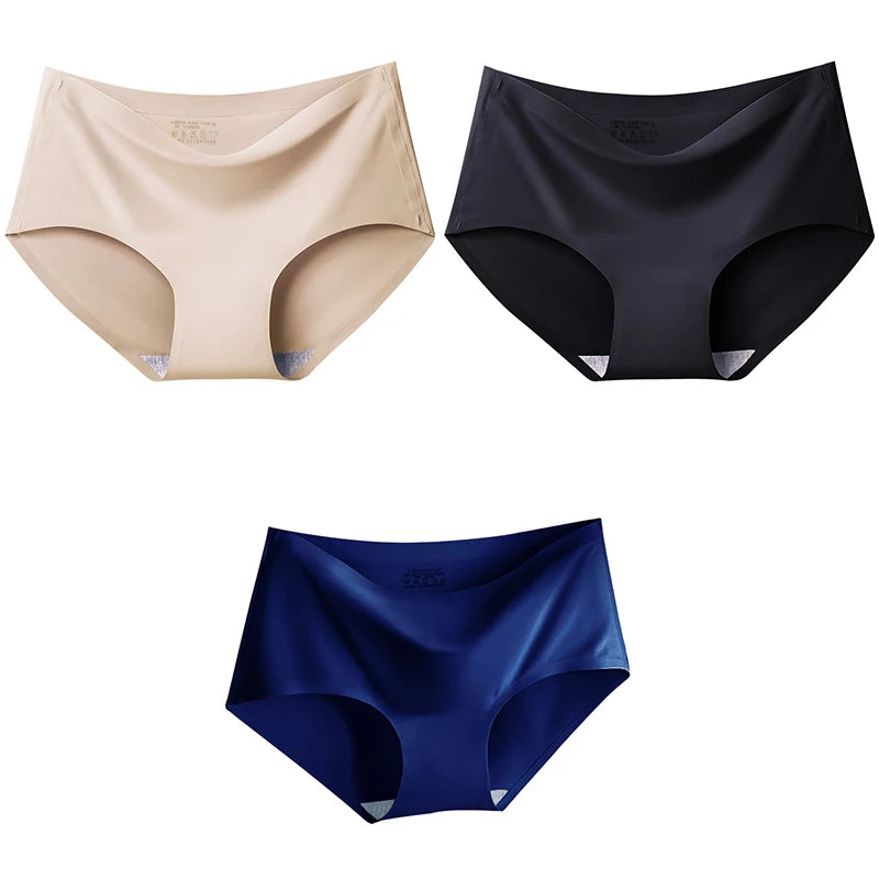 3Pcs/Set Large Size XXL Seamless Women Panties, Mid-waist Briefs Breathable Underwear Ice silk Crotch Lingerie.