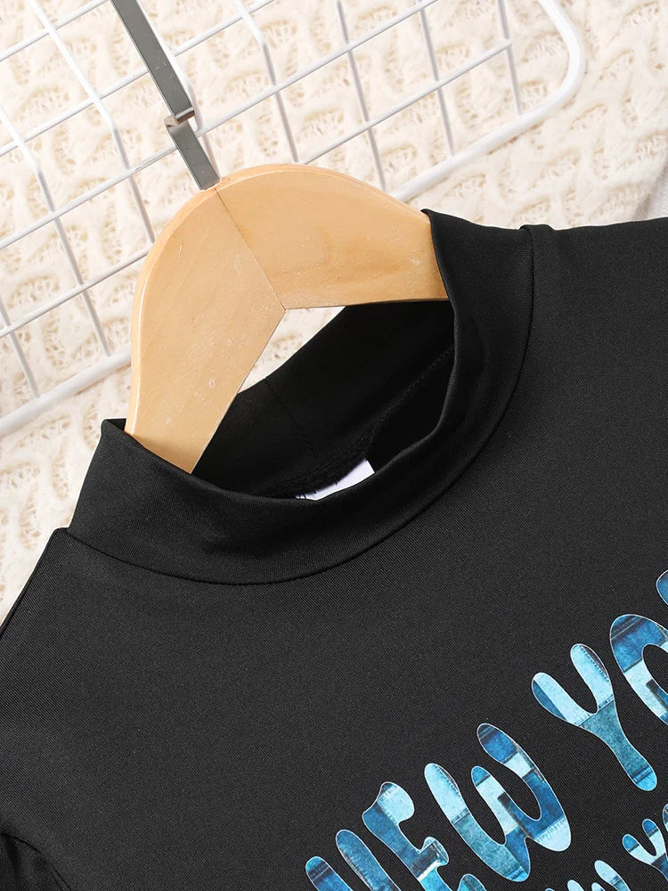 Spring And Autumn, Leisure Cute Girl High Collar, Printed Long Sleeve & Checkered Half Skirt.