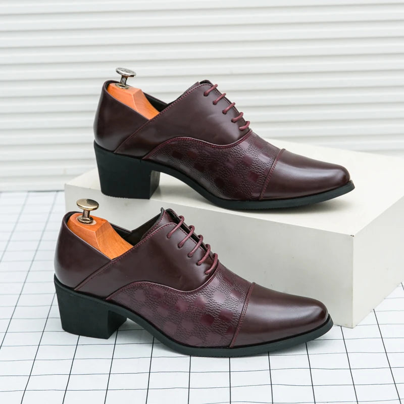 Men leather shoes Spring autumn non-slip, flat casual loafers business fashion designer leather shoes.