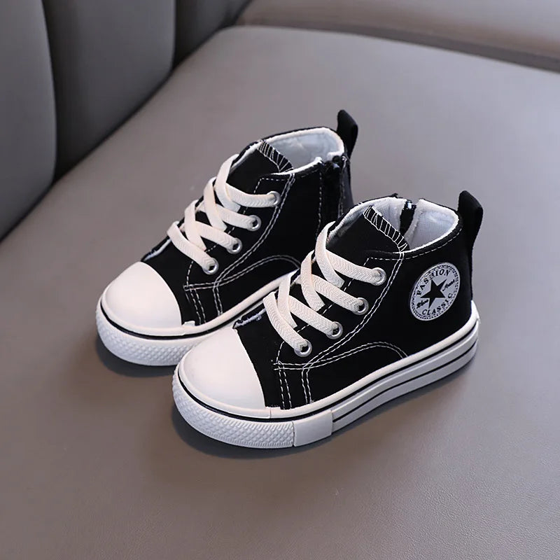 Children's Mid-Top Canvas Shoes Soft Bottom Comfortable Casual Children's Shoes.