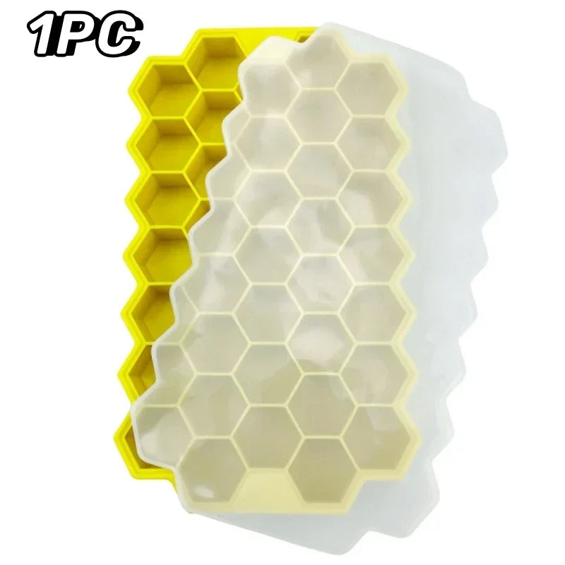 37 Grid Ice Cube Trays Freezer with Lid, Silicone for Small Ice Cube Molds, Easy-Release Reusable.