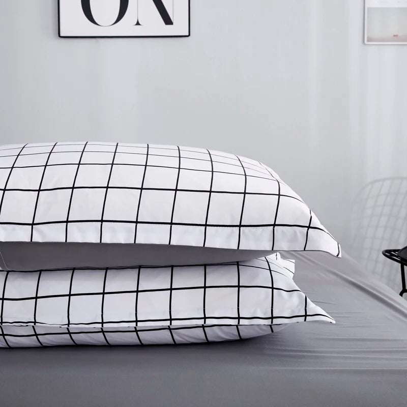 Queen Size Bedding Set, White Color, Black Plaid Microfiber, King Size Bed Linen