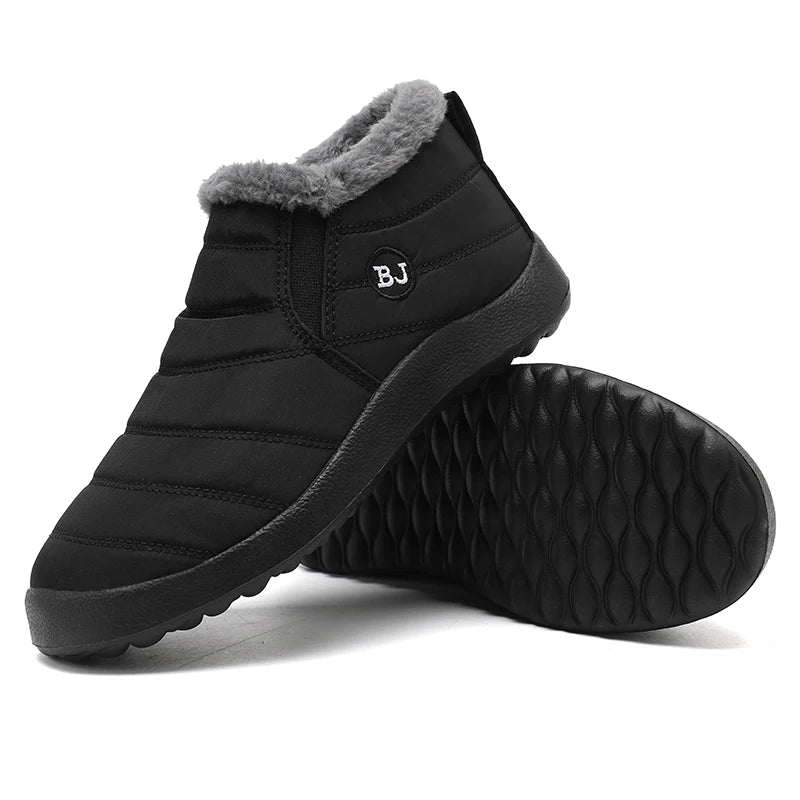Women Boots with Plush Platform, Waterproof Fashionable Boots for Women.