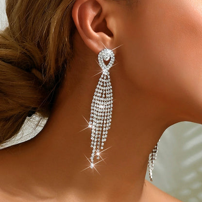 European and American fashion  high-end diamond-shaped  earrings, for everyday outfits