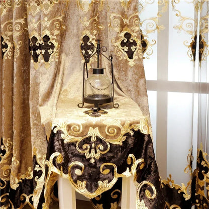 Luxurious Drapes for Bedroom Window ,Hot Model European-Style Luxury  Curtains for Living Room