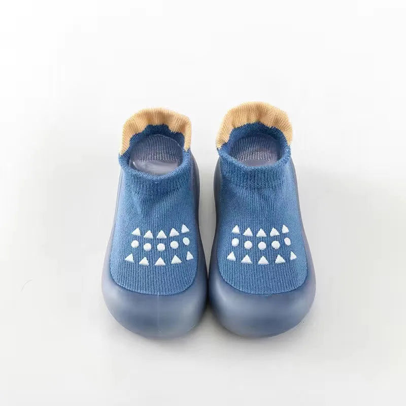 Summer New Combed Cotton Anti slip and Breathable Children Soft Sole Shoes.