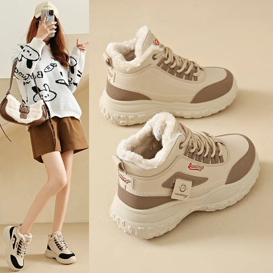 Winter high-top cotton shoes with fleece for women, outdoor casual sports, slip-resistant and durable.