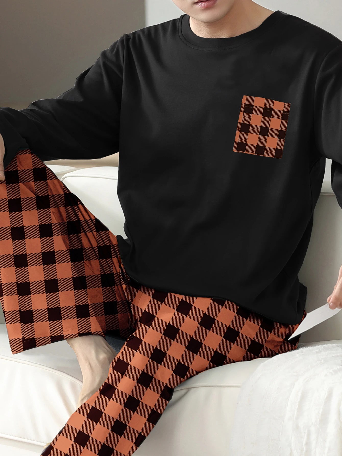 Two piece sets men pajamas, autumn and winter long sleeved.