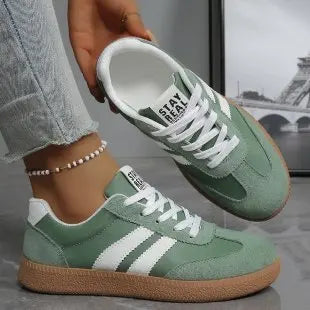 Lightweight Comfortable Sneakers for Women, Fashion Striped Lace Up Sports Shoes Plus Size.