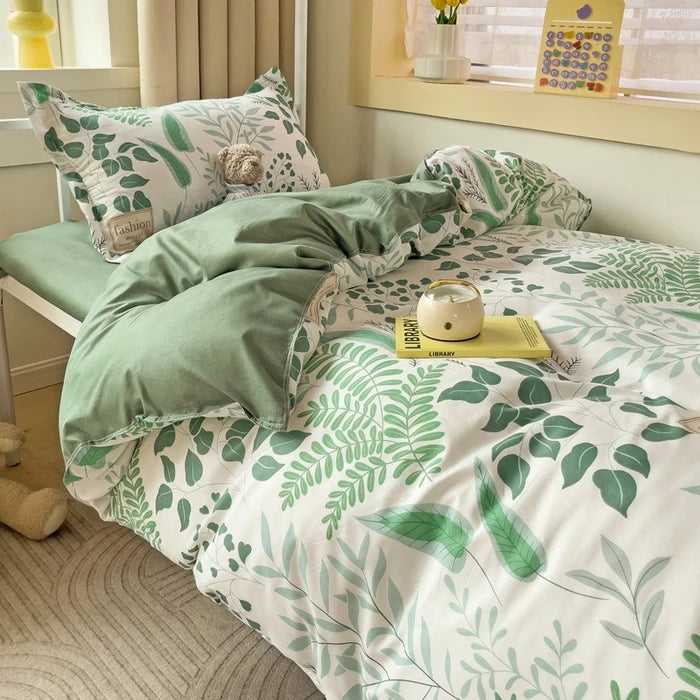 Queen Size Bedding Set, White Color, Black Plaid Microfiber, King Size Bed Linen