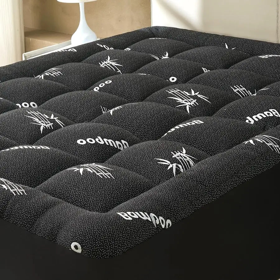 Mattress Topper , Soft Thick Pillow Top Mattress Cover for Back Pain, Cooling Mattress .