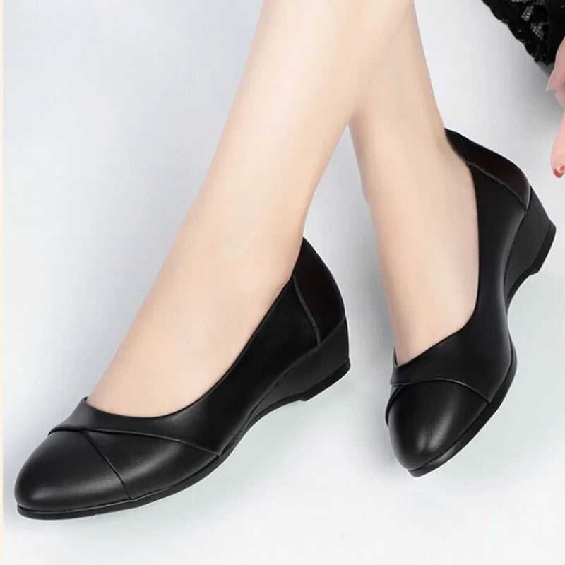 Women Classic Round Toe High Quality Spring Slip on Square Heel Shoes.