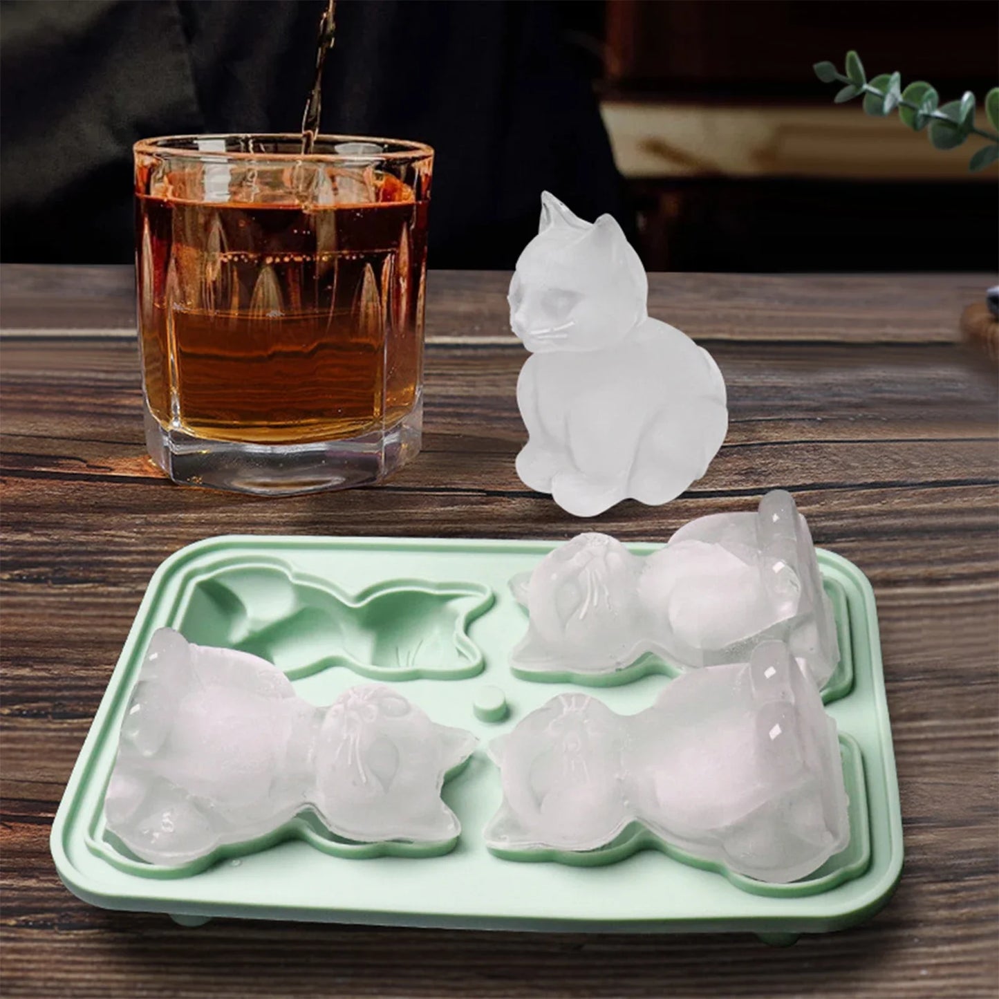 3D Cat Ice Cube Mold With Funnel Silicone, 4 Cavity Cat Ice Cube Trays For Whiskey, Wine, Cocktail.