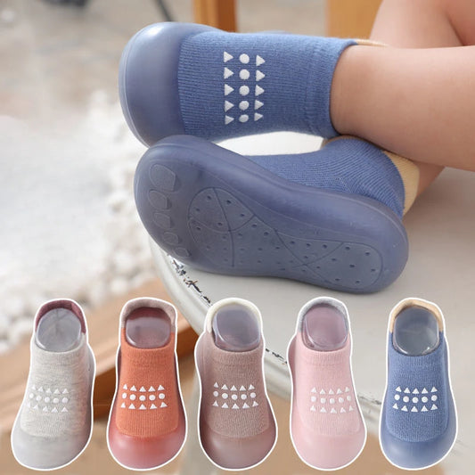 Summer New Combed Cotton Anti slip and Breathable Children Soft Sole Shoes.