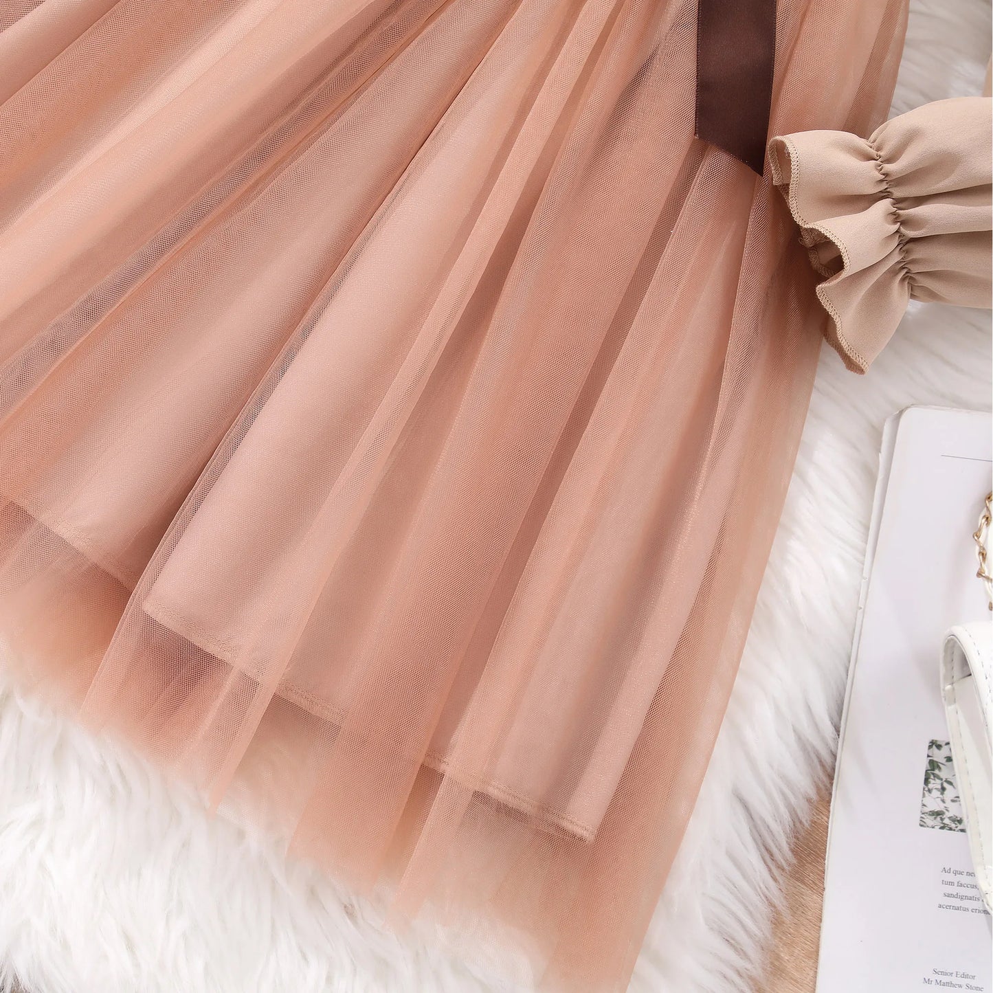 Girl long sleeved lapel solid color, mesh dress with woven waistband.