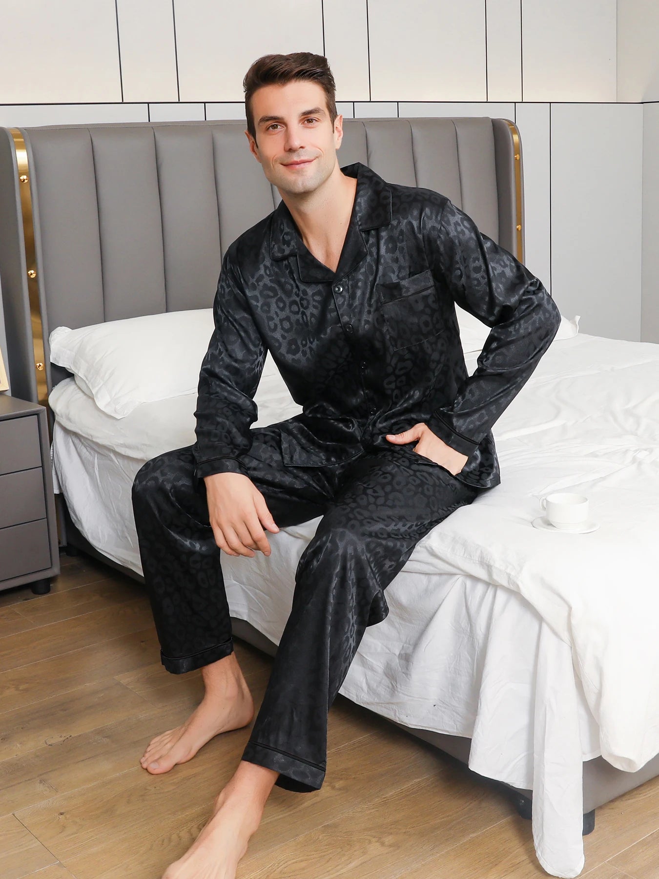 Men's pajamas long sleeves summer beautiful men's spring and autumn  cardigan