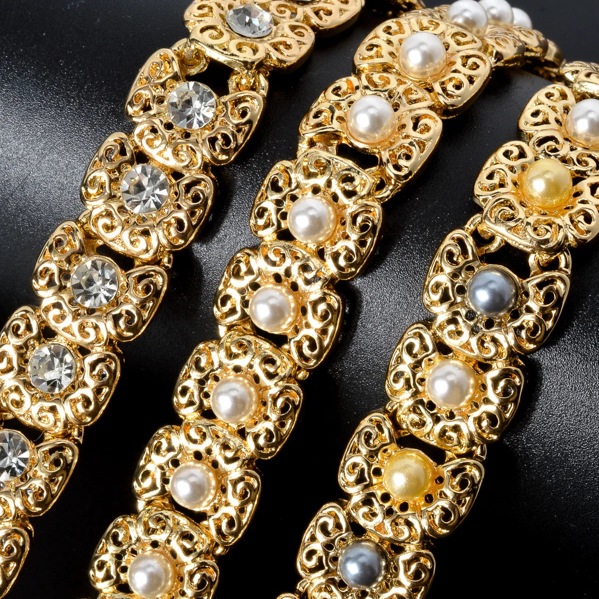 Luxury Quality Jewelry Set For Women Pearl Necklace Bracelet Ring Earrings.