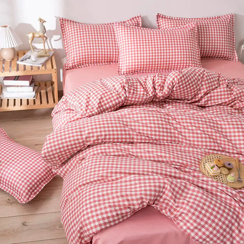 Queen Size Bedding Set, White Color, Black Plaid Microfiber, King Size Bed Linen