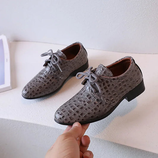 Children Leather Shoes for Boys, Pointed-toe Casual, Spring and Autumn 2023 Performance Shoes.