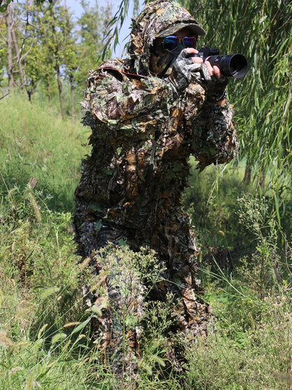 Breathable Camouflage Hunting Suit for Men Woman Hooded  Leafy Design