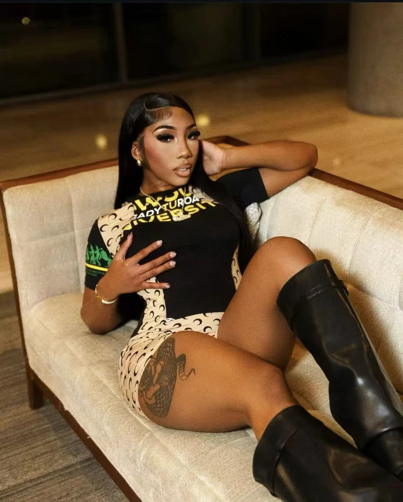 Stylish Lady Moon Letter Printed Work Out 2 Piece Set Women Crop Top and Shorts Sets.