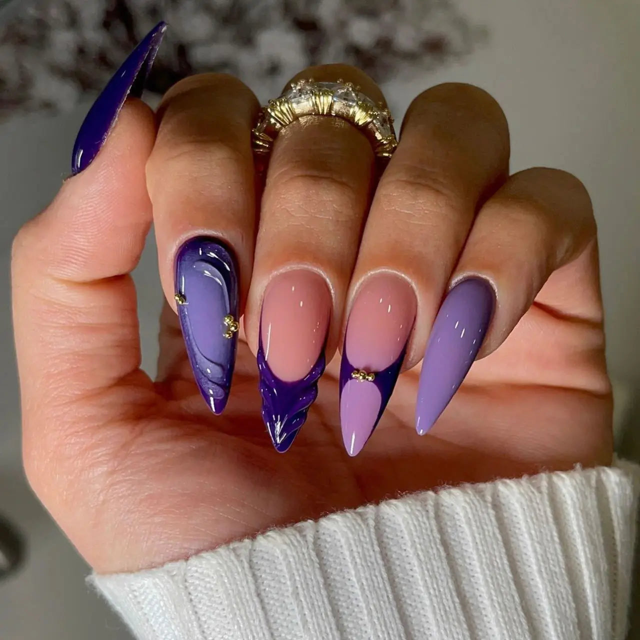 24Pcs Mid-length Almond Press on Fake Nails,3D Ripple Heart ,Pearl Star, Blue Smudge Detachable Full Cover Nails Tips.