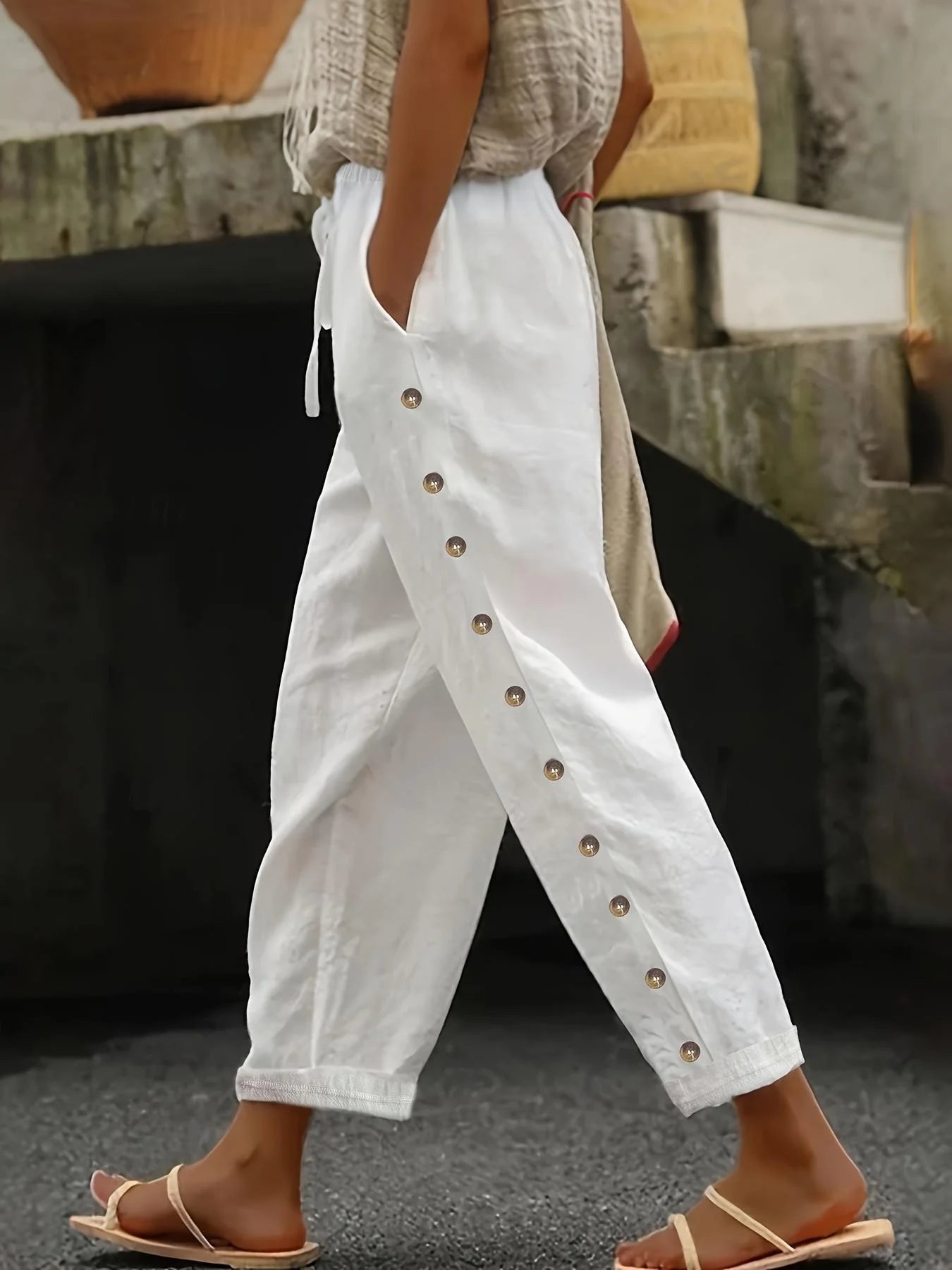 Women's Elastic Waist Pants - Relaxed Fit Casual Trousers, Versatile 3/4 Length Lounge Pants.