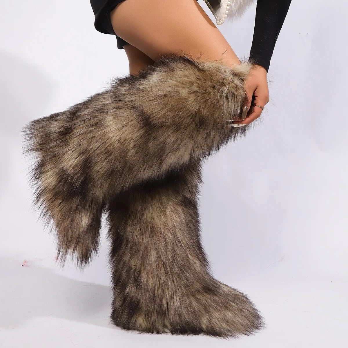 Women Over-The-Knee Boots, Winter New Fox Fur Snow Boots, And Cashmere Women Boots, Leg Warm Boots Non-Slip Soles.