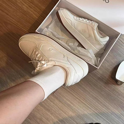 Genuine leather white shoes classic black and white running shoes.