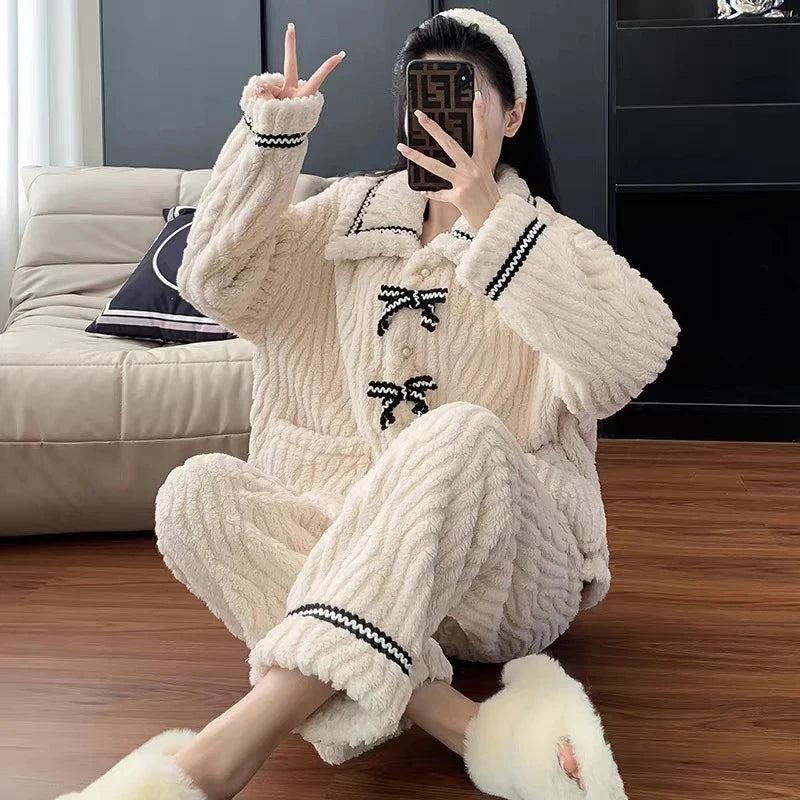 2Pcs/set women pajamas, autumn and winter  home wear.
