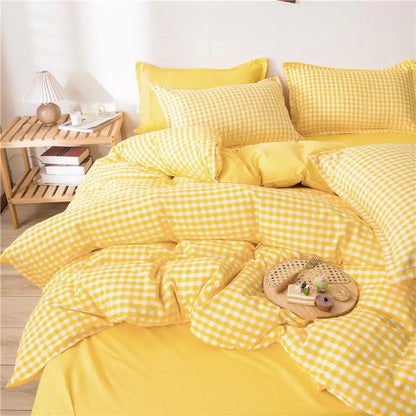 Queen Size Bedding Set, White Color, Black Plaid Microfiber, King Size Bed Linen