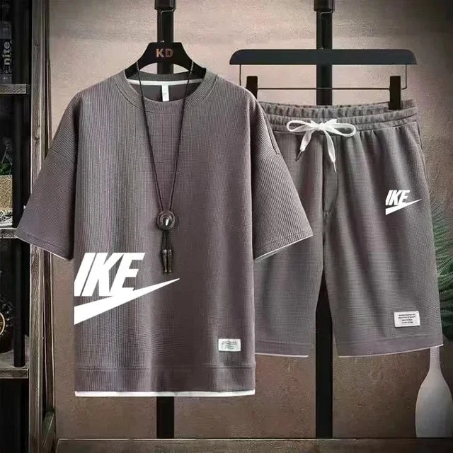 summer men casual short sleeved T-shirt shorts sports set, outdoor breathable jogging shorts 2-piece set.