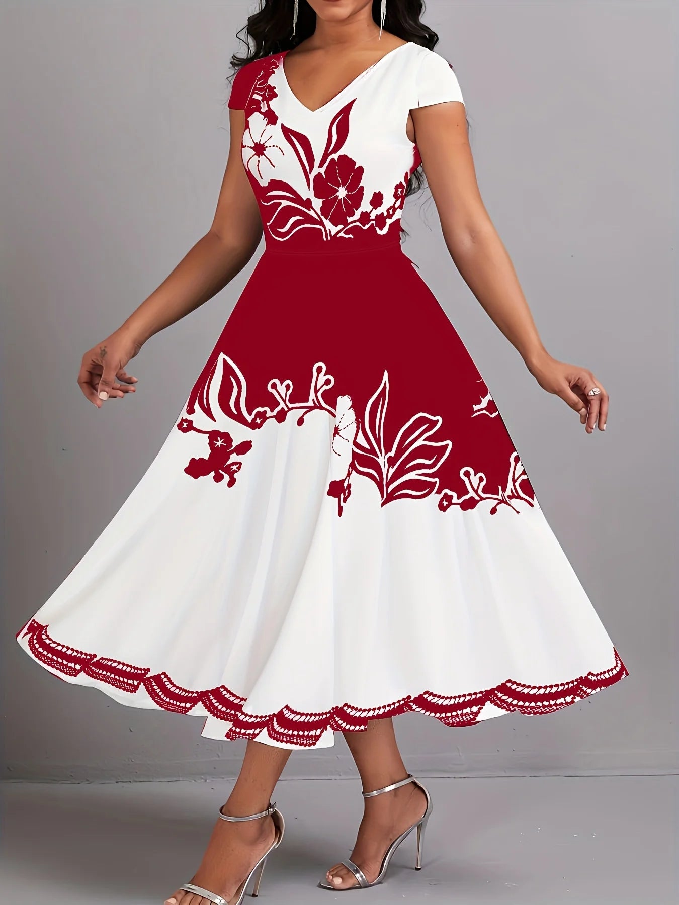 Plus Size Peplum Floral Print Dress - Elegant V-Neck, Short Sleeves, Scalloped Hem, Zipper Closure,