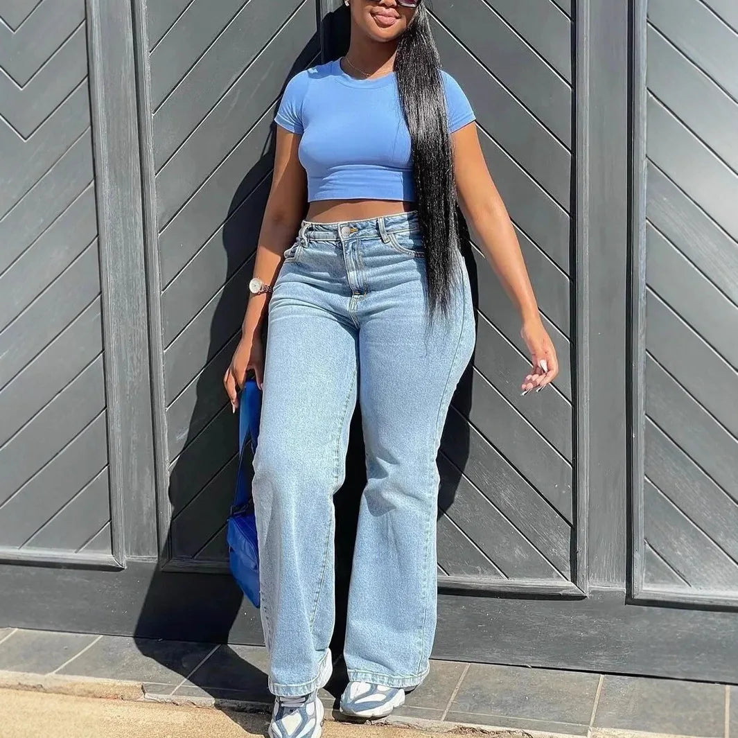 American style plus-size jeans, light blue stretchy high-waisted wide-leg pants.