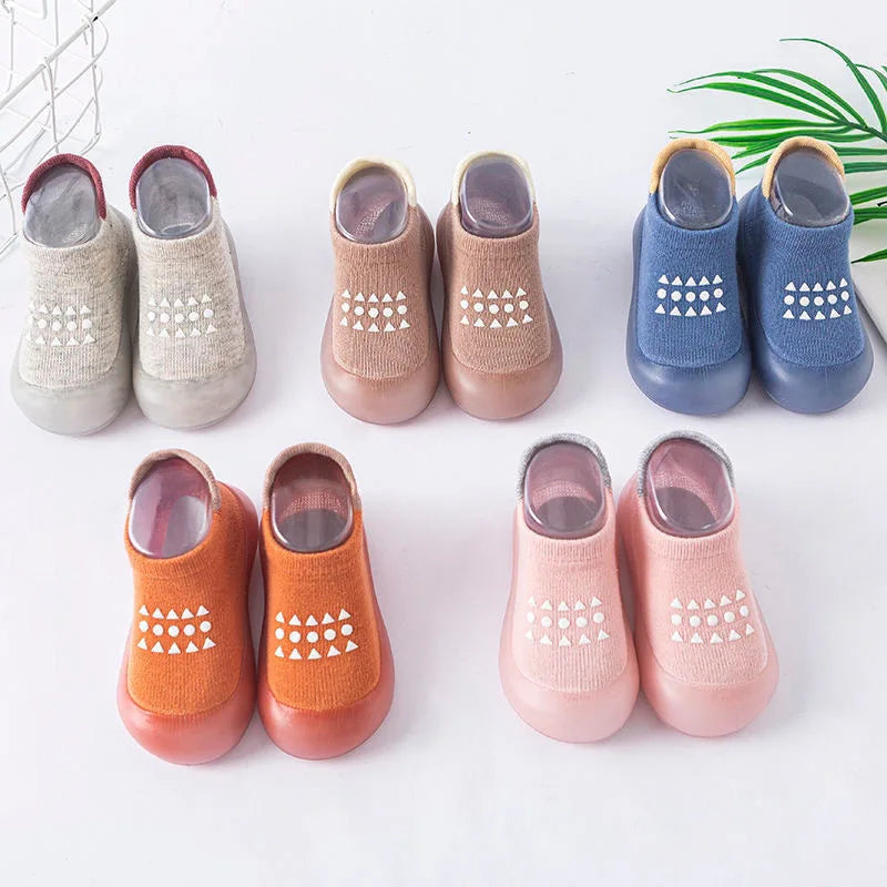Summer New Combed Cotton Anti slip and Breathable Children Soft Sole Shoes.
