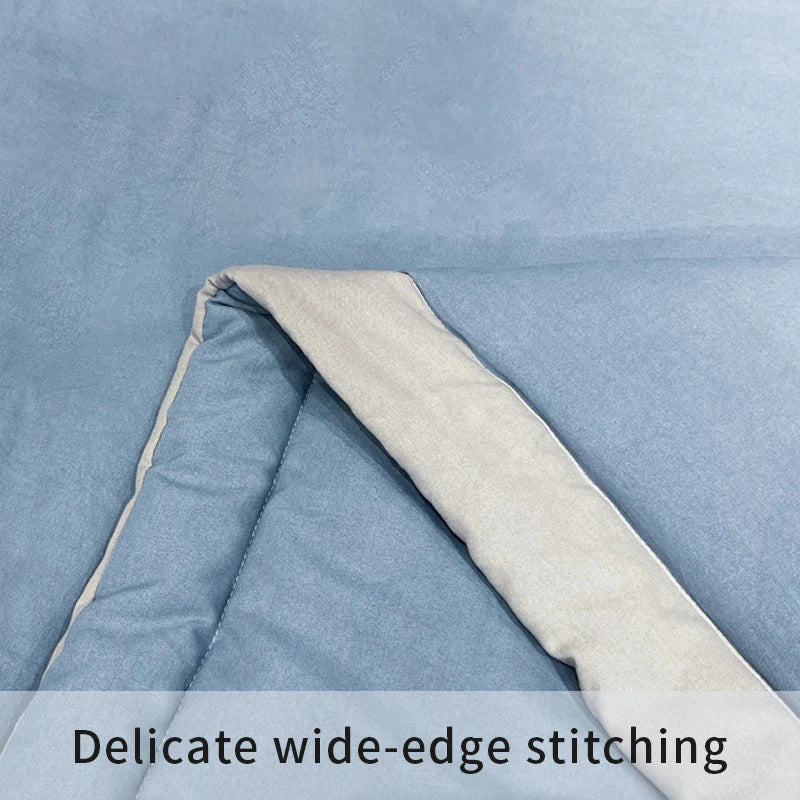 2024 new polyester cotton summer quilt, skin-friendly washable light luxury style solid color.