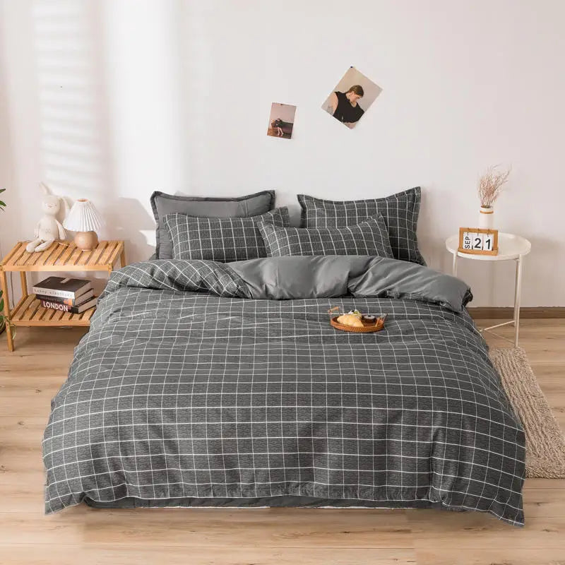 Queen Size Bedding Set, White Color, Black Plaid Microfiber, King Size Bed Linen