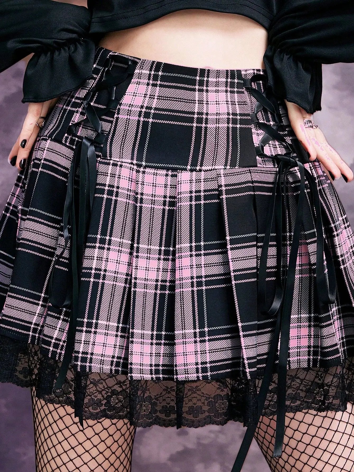 E-girl Retro Lace Up Pleated Skirt, High Waist Plaid Print, Mesh Stitching Hem, Y2K Gothic Black, Pink.