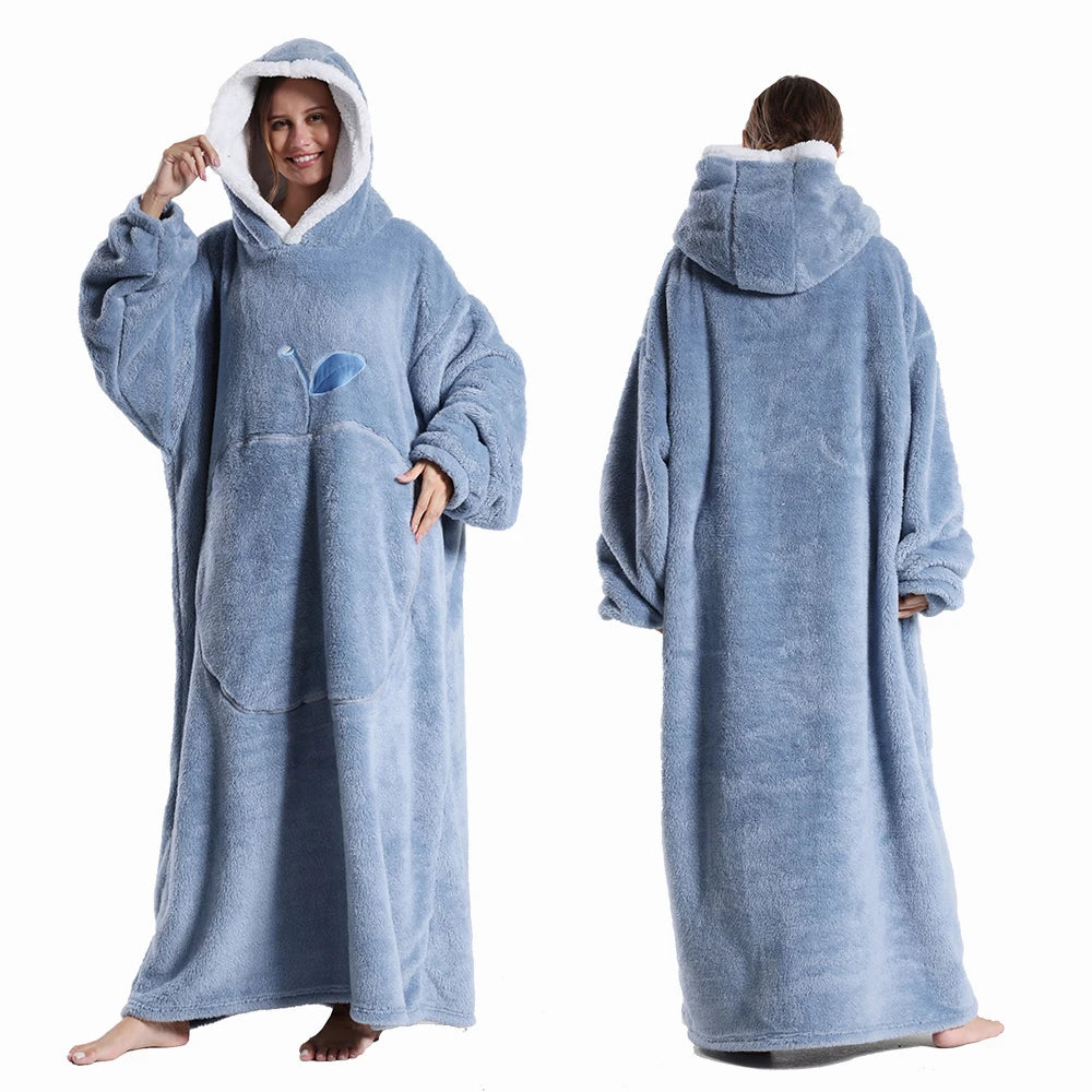 Extra Long Wearable Blankets, Winter Flannel Hooded Blanket, Full Sleeves Men Women Soft Throw Blanket.