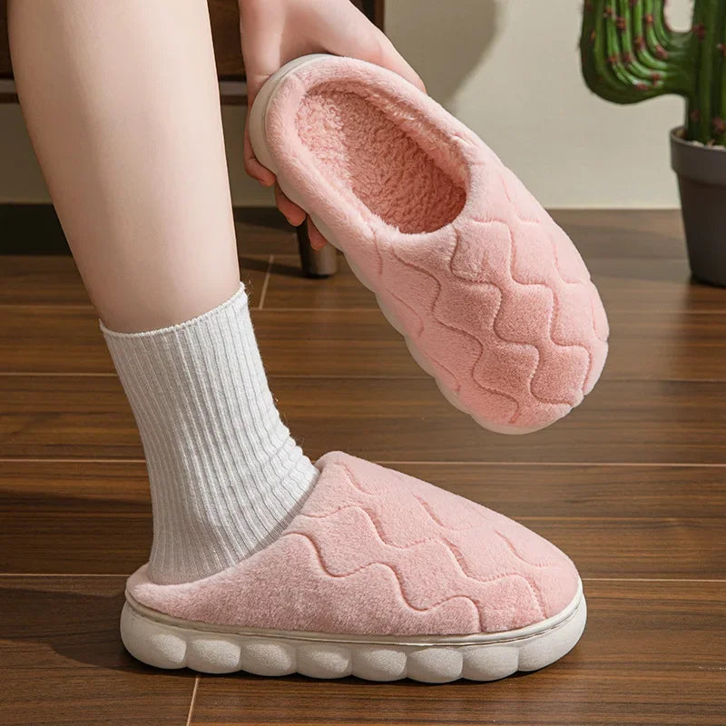 2025Winter Short Plush Warm Women's Cotton Slippers.
