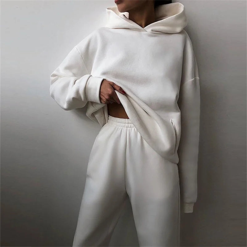 Women's Tracksuit Suit Autumn Fashion Warm Hoodie Sweatshirts Two Pieces.