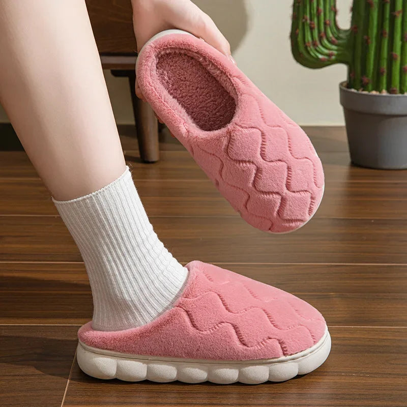 2025Winter Short Plush Warm Women's Cotton Slippers.