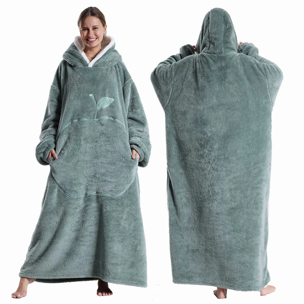 Extra Long Wearable Blankets, Winter Flannel Hooded Blanket, Full Sleeves Men Women Soft Throw Blanket.
