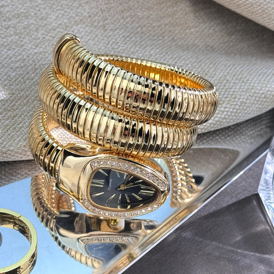 Fashionable European And American, Snake-Shape Elastic Wrapping Quartz Ladies Watch.