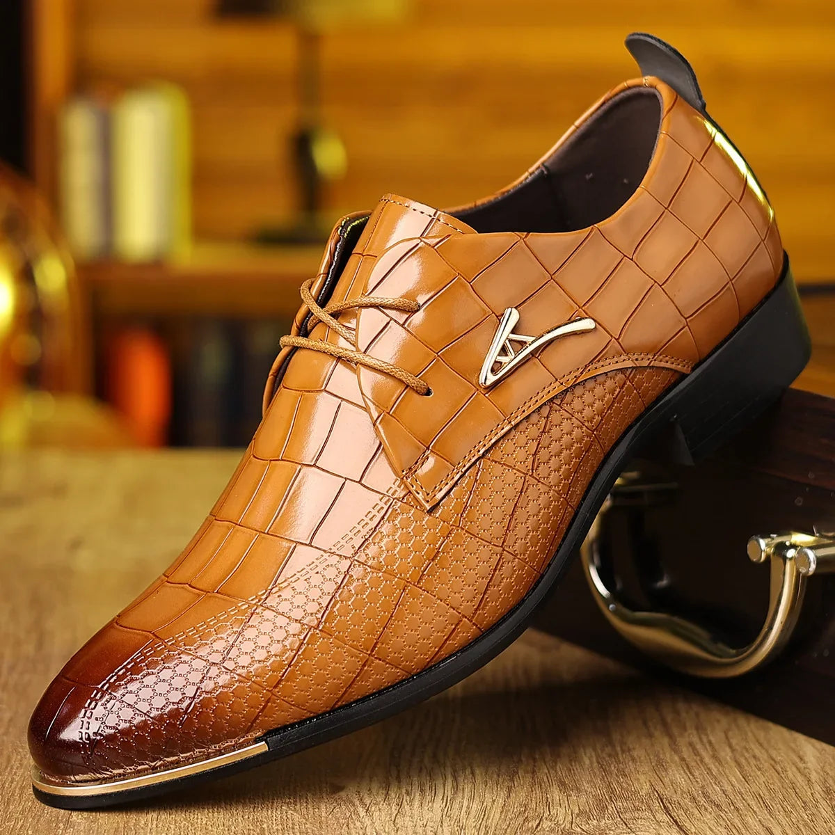 Men Business Casual Shoes, Lace-Up Pointed Toe Leather Shoes.