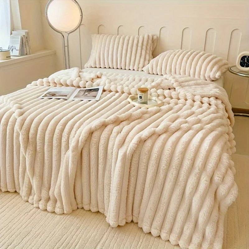 Luxurious Faux Rabbit Fur Throw Blanket for Couch, Bed