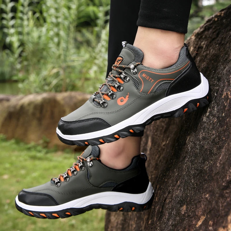Casuals Men Shoes Breathable Hiking Walking Ultralight Slip-on