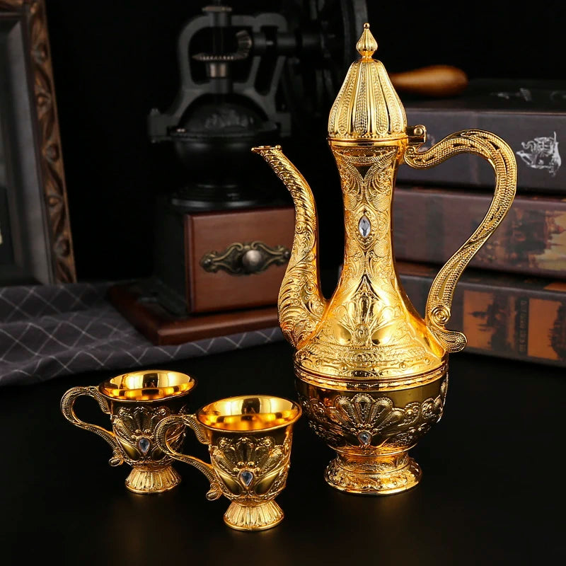 1 metal wine set, 1 tray and 6 shot glasses and 1 wine pot combination.