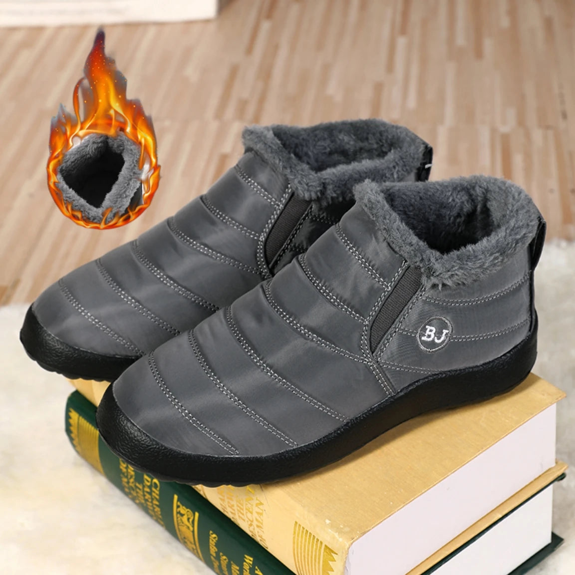 Women Boots with Plush Platform, Waterproof Fashionable Boots for Women.